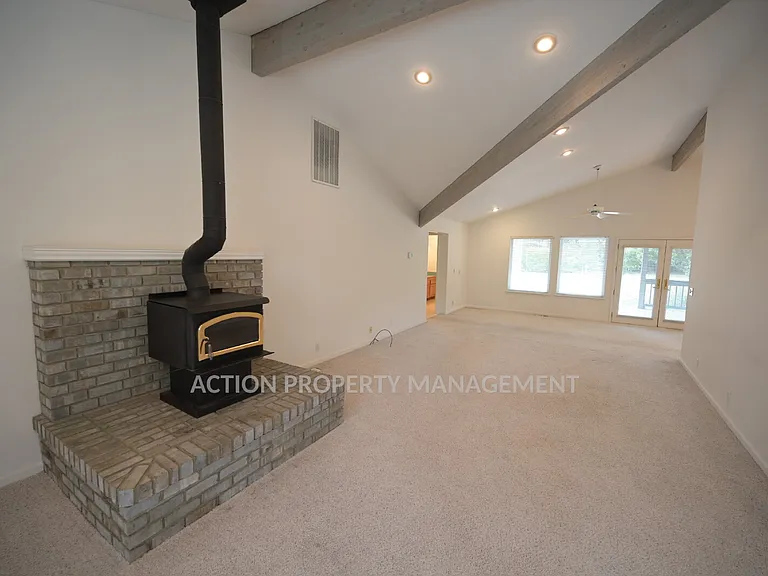 123 Beeson Rd — Photo 7