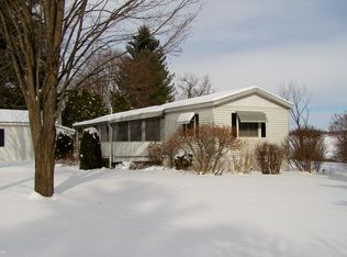 1610 River Rd, Hamilton, NY 13346