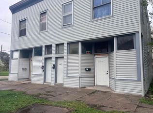 1402 7th Ave #1W, Rockford, IL 61104