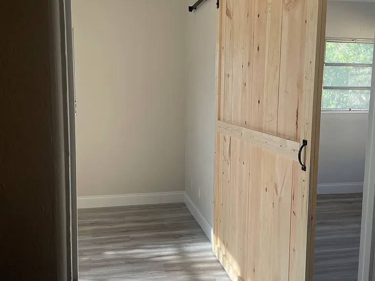 26 Carmalt St #37 — Photo 2