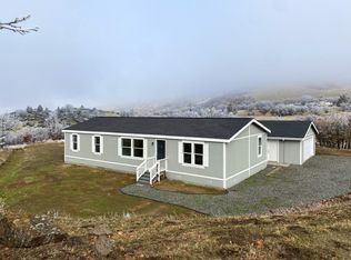 12333 Honker Ct, Hornbrook, CA 96044