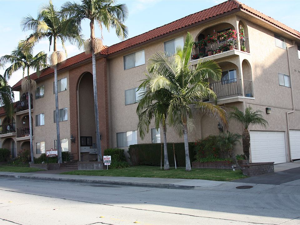 2nd image of 7222 Washington Ave APT S