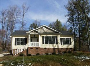 404 Montford Dr, Roxboro, NC 27573