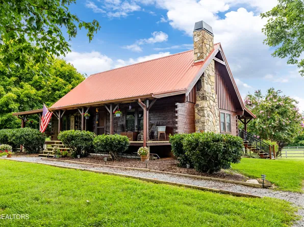 146 Nelson Way, Friendsville, TN 37737