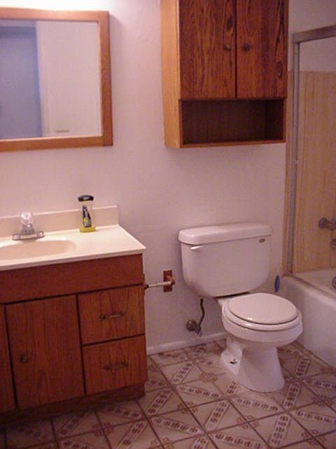 2nd image of 412 N Medford Dr