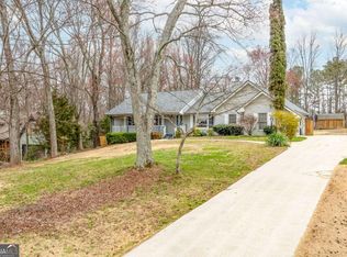 5730 Garden Walk, Flowery Branch, GA 30542