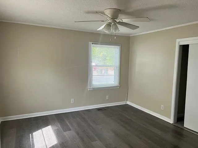 709 Prince Ave — Photo 5
