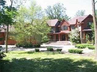 4680 Willowbrook Ln, Ann Arbor, MI 48103