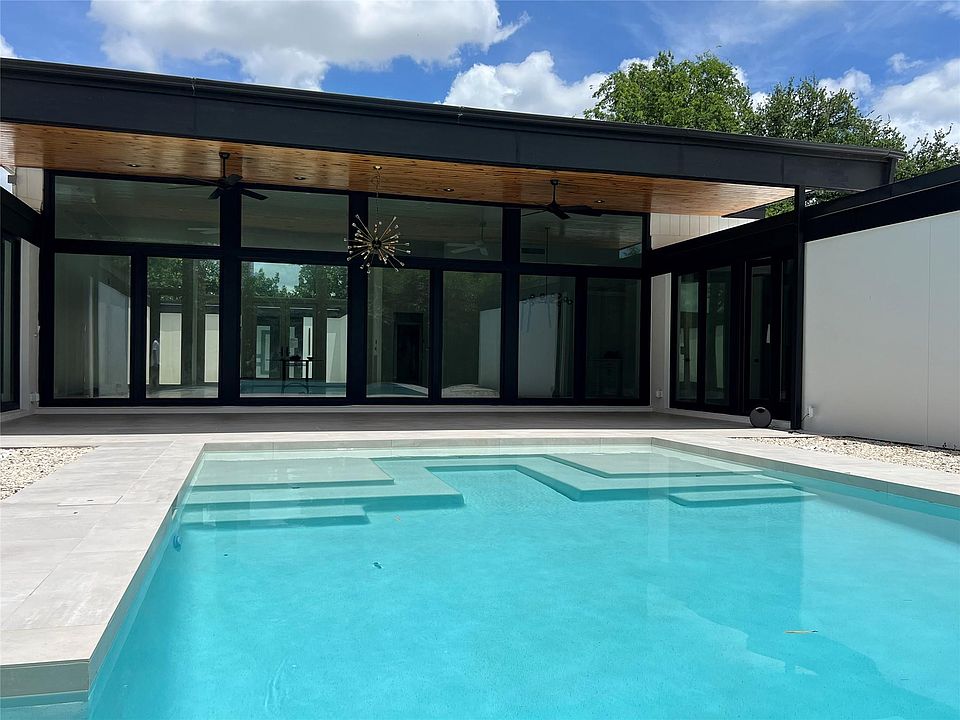 1st image of 5127 S Braeswood Blvd