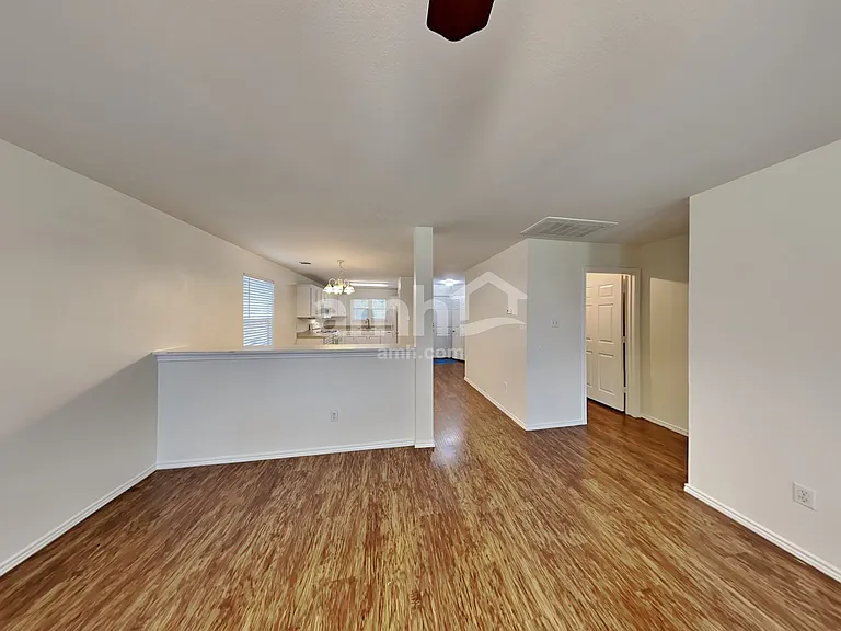 2848 Deerfern Ln — Photo 6