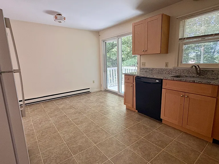 9 Greenhalge St — Photo 3