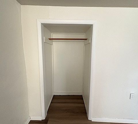 5th image of 844 N Clarkson St