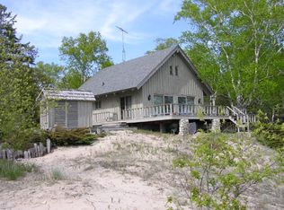 1231 S Shore Dr, Washington Island, WI 54246