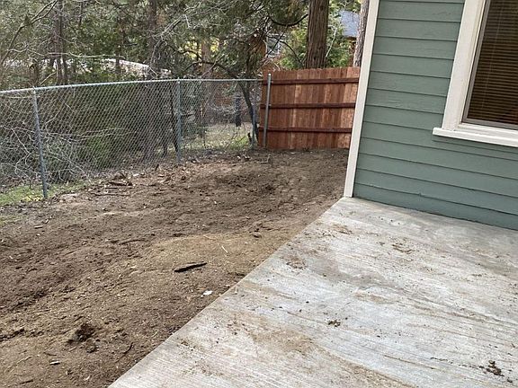 3rd image of 54760 Fern Dr #B
