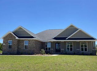 371 Charlton St, Cantonment, FL 32533