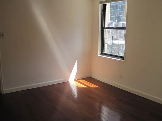 Rented by New York Residence | media 33