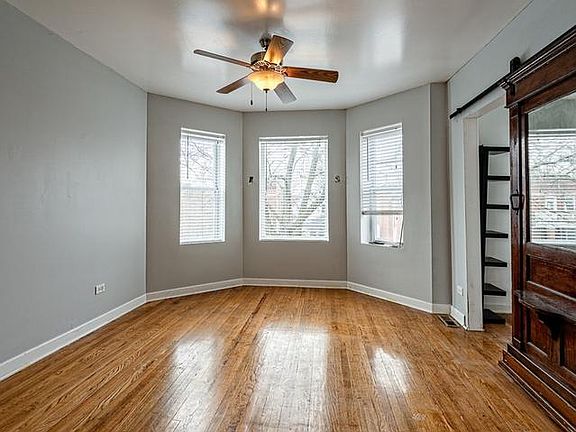 3rd image of 7315 S Dante Ave #2