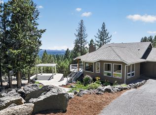1573 NW City View Dr, Bend, OR 97703