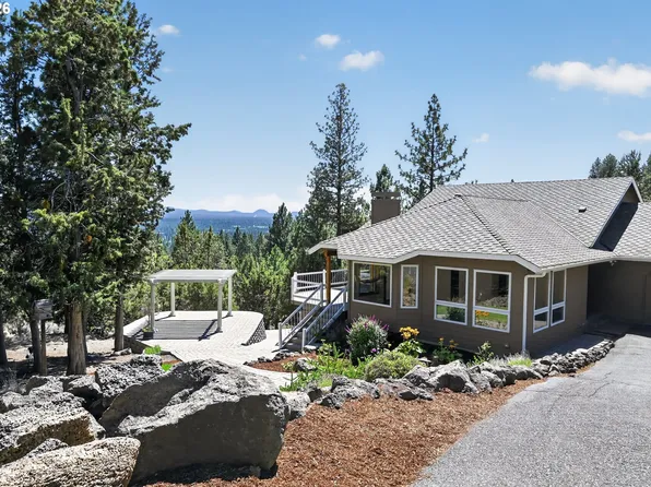 1573 NW City View Dr, Bend, OR 97703