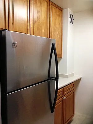 Rented by Prime Realty | media 21