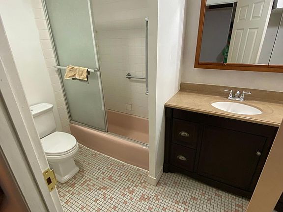Full bath