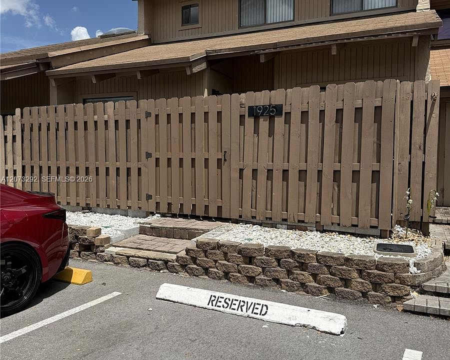 1st image of 1925 SW 81st Ter
