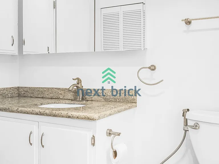 555 Prospect St #4 — Photo 9