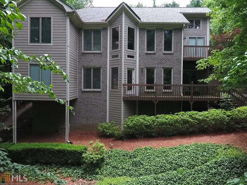 649 Lakeshore Dr, Berkeley Lake, GA 30096 Zillow