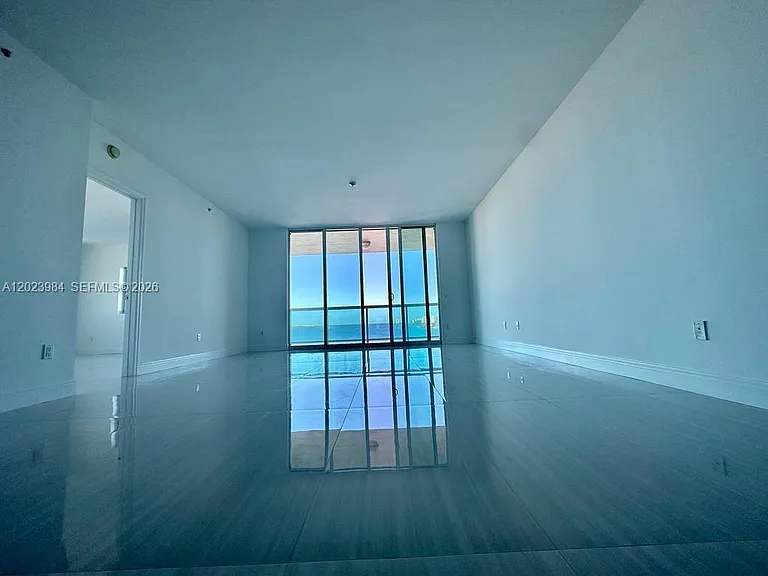 2650 Lake Shore Dr #1001 — Photo 5