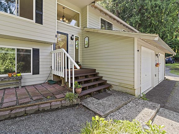 3rd image of 34057 SE 56th St
