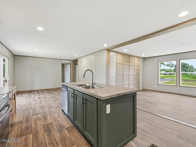 1200 Pony Farm Rd — Photo 5