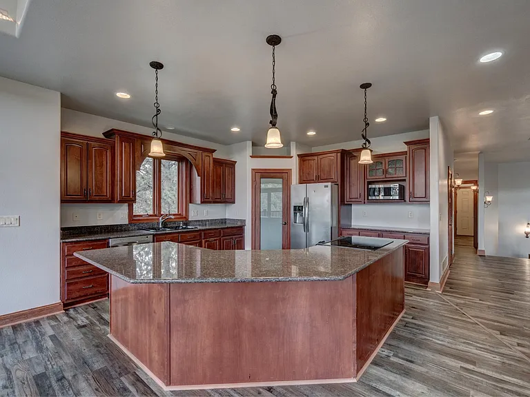 23823 Kieffer Ranch Rd — Photo 2