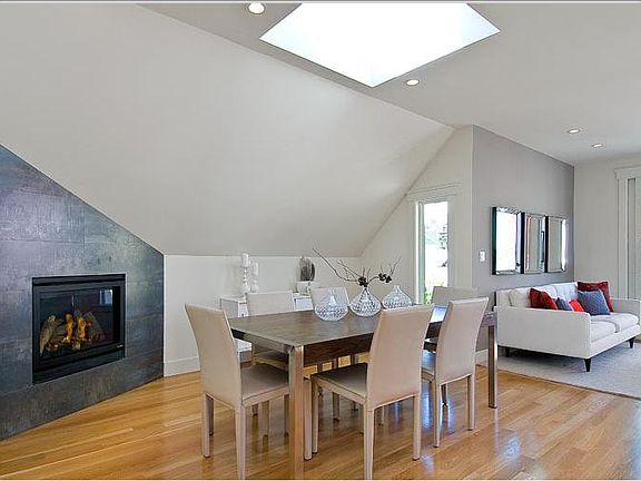 3rd image of 972 Dolores St