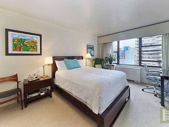 5th image of 166 E 61st St APT 8E