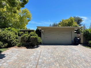 421 Carolina Ln, Palo Alto, CA 94306
