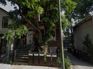 712 W 17th St #1, Chicago, IL 60616