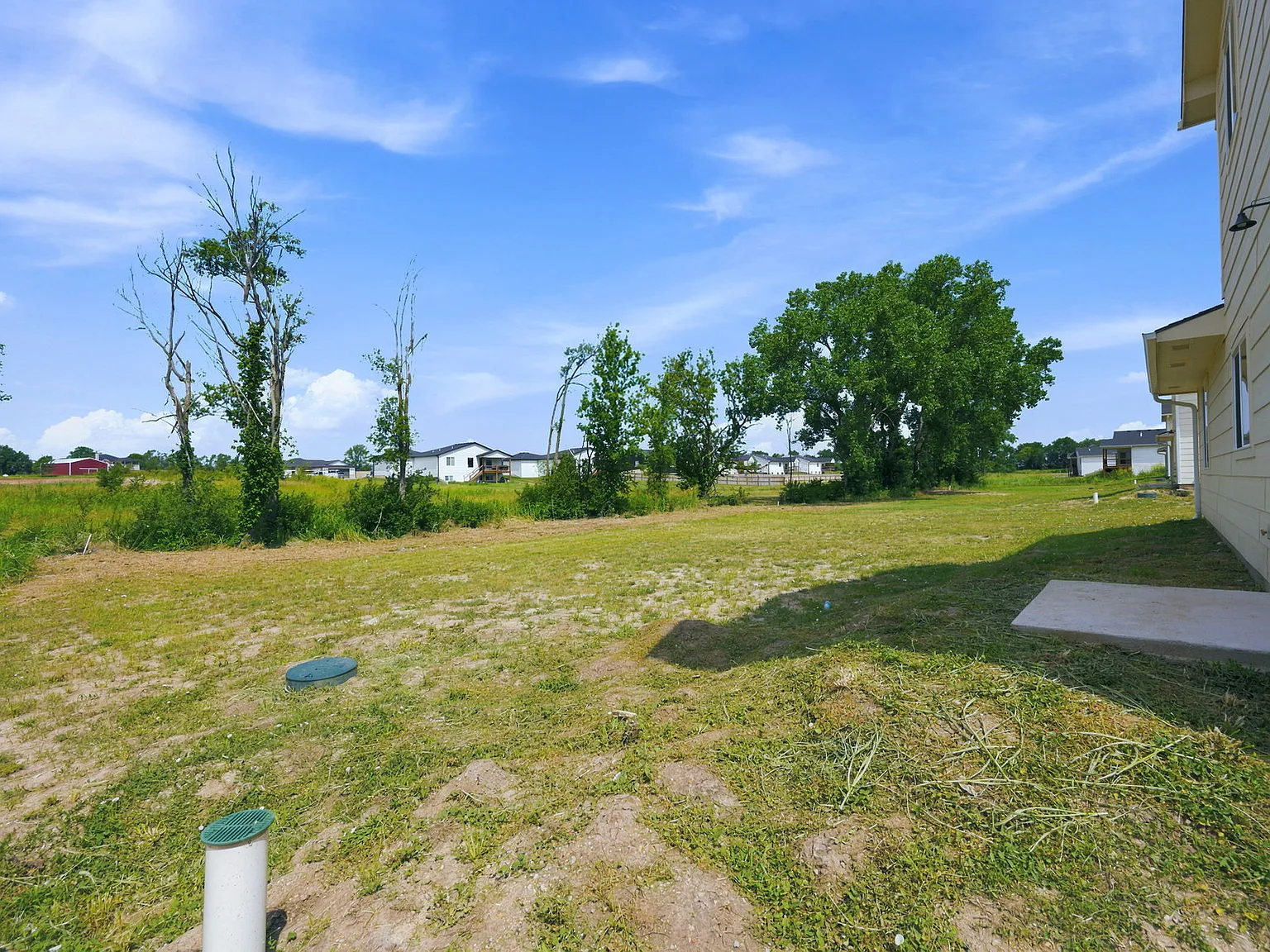 4 bed, 2070 sqft, $2,750 — Photo 3