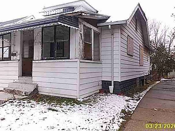 12167 Cloverlawn