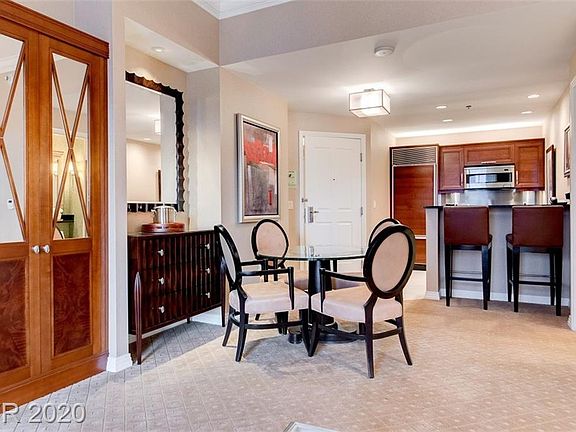 4th image of 145 E Harmon Ave #2008