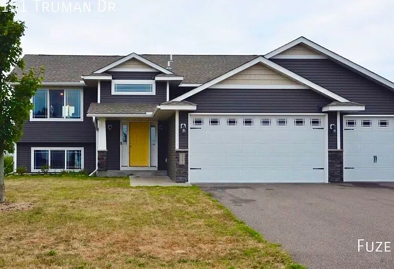 20151 Truman Dr — Photo 1