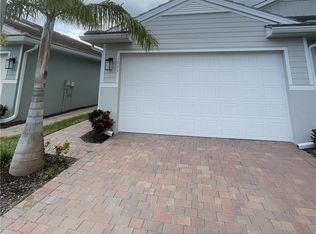 1011 Enbrook Loop, Naples, FL 34114