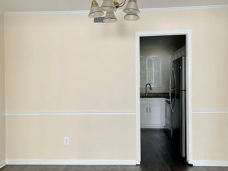 1213 Fairway Ter — Photo 3