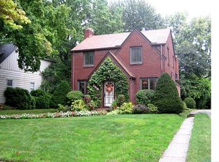 2918 Cheltenham Rd, Toledo, OH 43606
