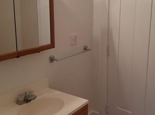 42 S Maple Ave, Fairborn, OH 45324