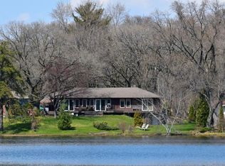 7805 Gloria Cir, Mounds View, MN 55112