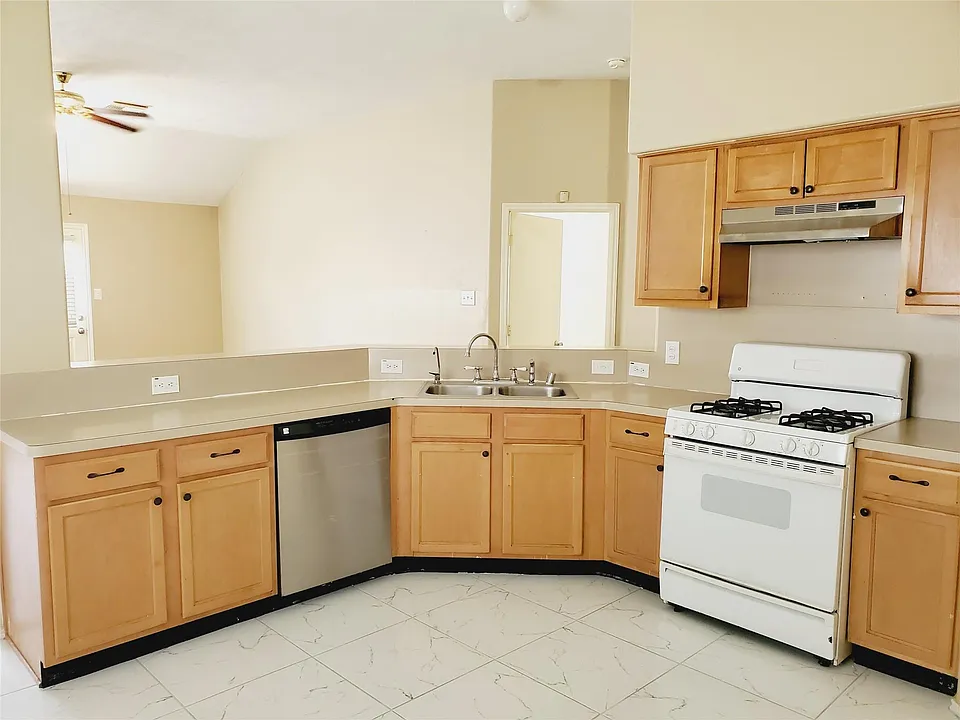2659 Daryns Landing Dr