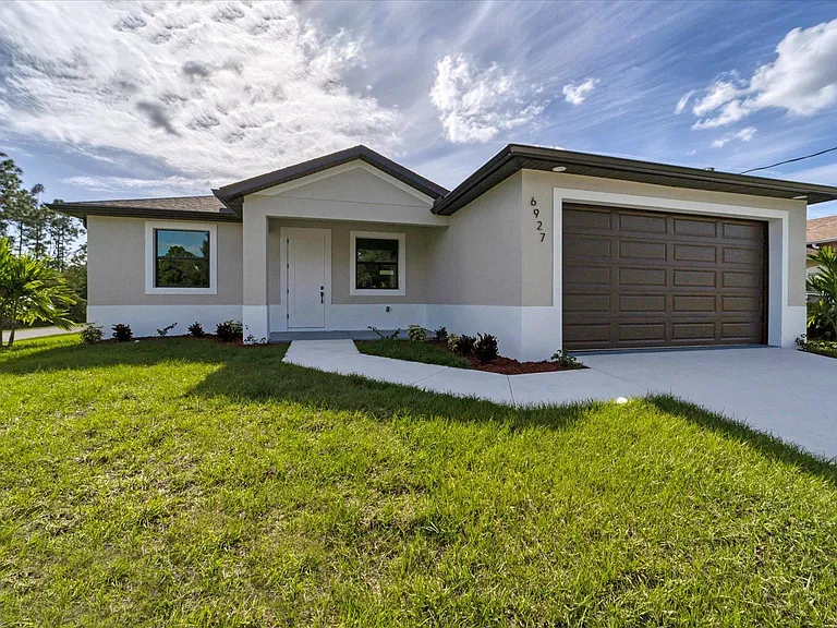 6927 Topeka Ln — Photo 45