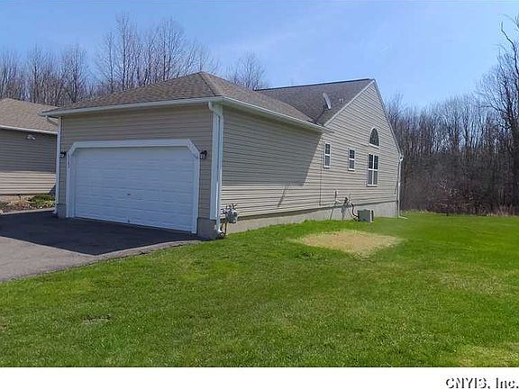 2nd image of 8382 Boyko Farm