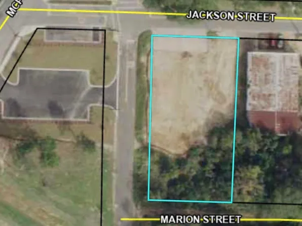 4403 Jackson St, Marianna, FL 32448