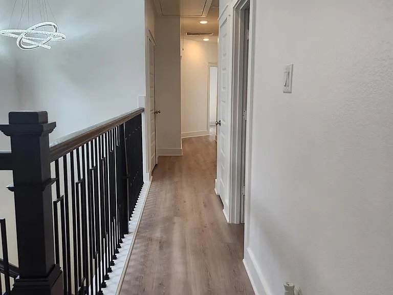 16722 Echo Heights Dr — Photo 17